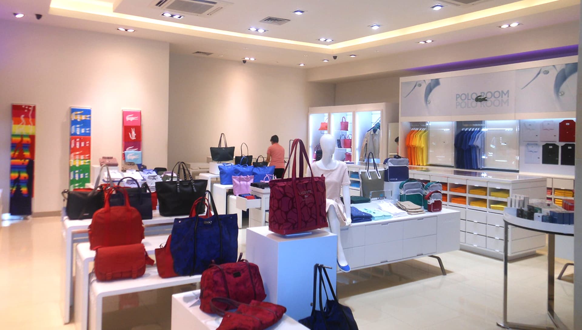 work_Lacoste_03.jpg